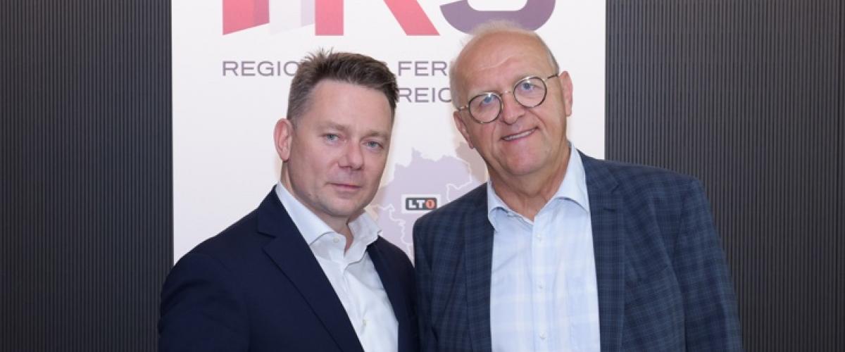 R9-Geschäftsführer Marcin Kotlowski und Josef Aichinger