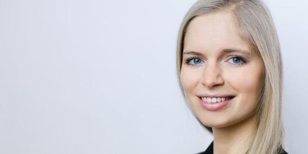 Julia Gaulhofer spricht für L’Oréal Österreich