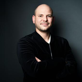 Konstantin Auer wechselt zu "profil"