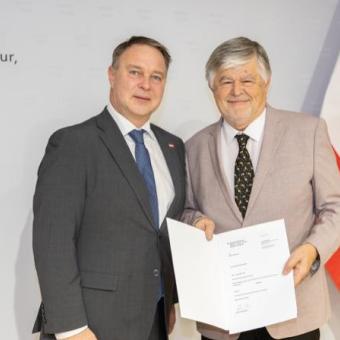 Ehrungen für Lahodynsky und Schmidtkunz